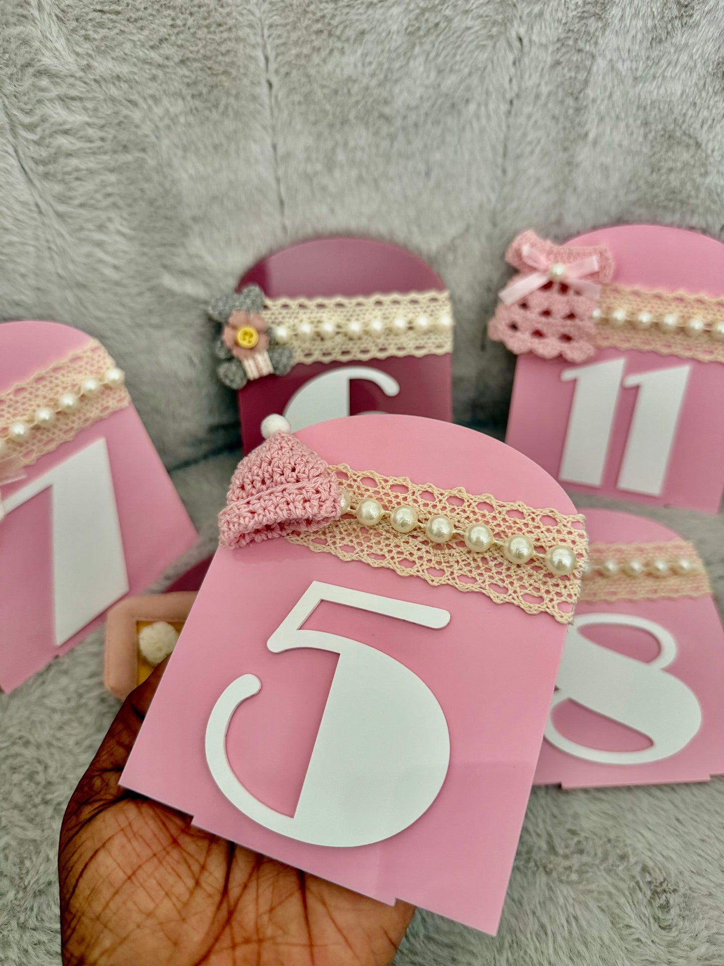 Acrylic Baby Milestone Set  Monthly Keepsake Arch Signs