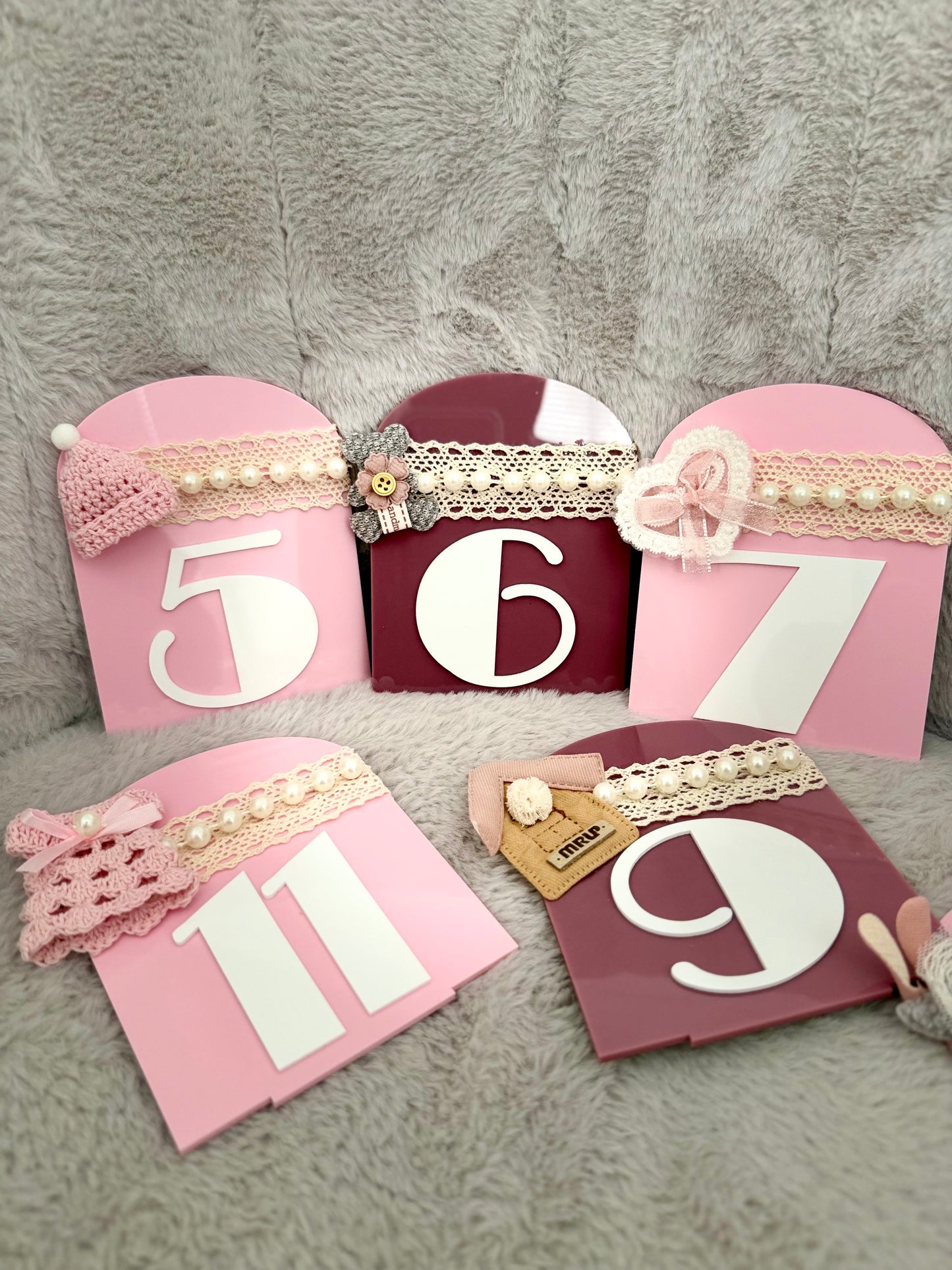 Acrylic Baby Milestone Set  Monthly Keepsake Arch Signs