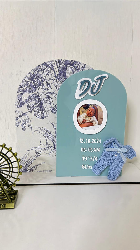 Acrylic Baby Announcement Sign with Crochet Outfit - Modern Nursery Decor