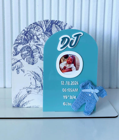 Acrylic Baby Announcement Sign with Crochet Outfit - Modern Nursery Decor